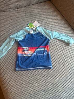 Flap Happy UPF 50+ Long Sleeve‎ Graphic Rash Guard Swim Top